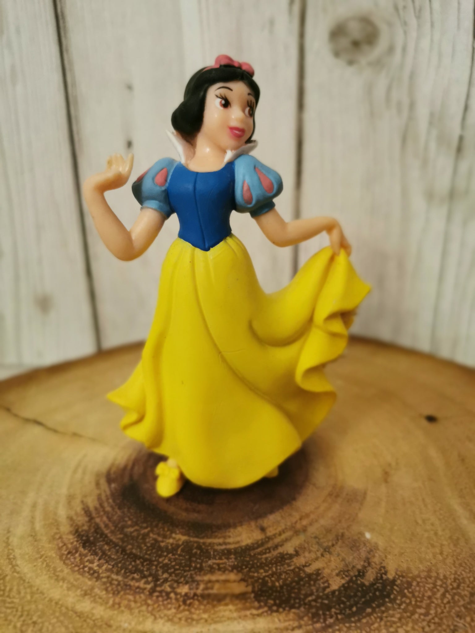 Snow White Bullyland Figurine Plastic Cake Topper