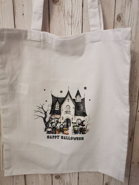 Haunted House Design Halloween Tote Bag